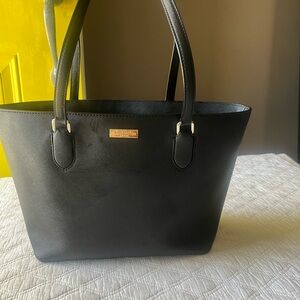 MODERN LUXURY Kate Spade Black Leather Tote
